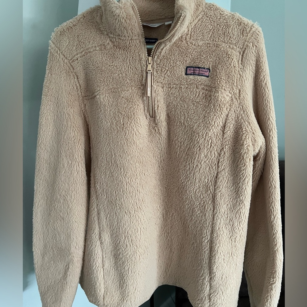 Vineyard vines fleece